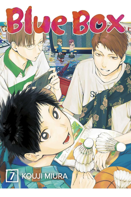 Engelstalige cover van Blue Box Vol. 7, met Taiki Inomata en Chinatsu Kano in een warme en emotionele scène, waarbij hun groeiende relatie centraal staat, getekend in een frisse en expressieve manga-stijl.